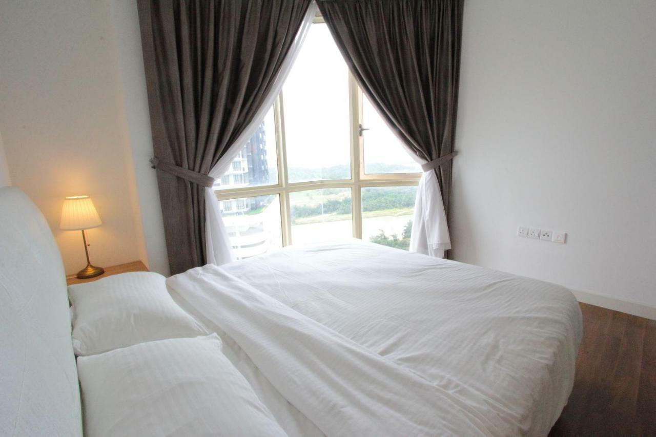 Afiniti Residensi Legoland Medini Apartment Nusajaya  Ngoại thất bức ảnh